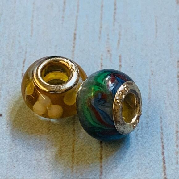 Sterling Silver Glass Charm Beads Set of 2 - Picture 2 of 2
